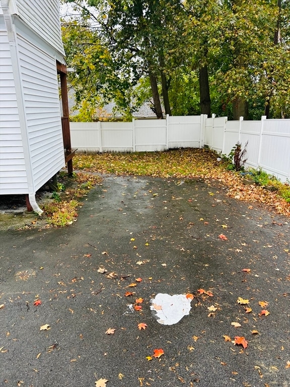 2 Grout Ct in Worcester, MA - Building Photo - Building Photo