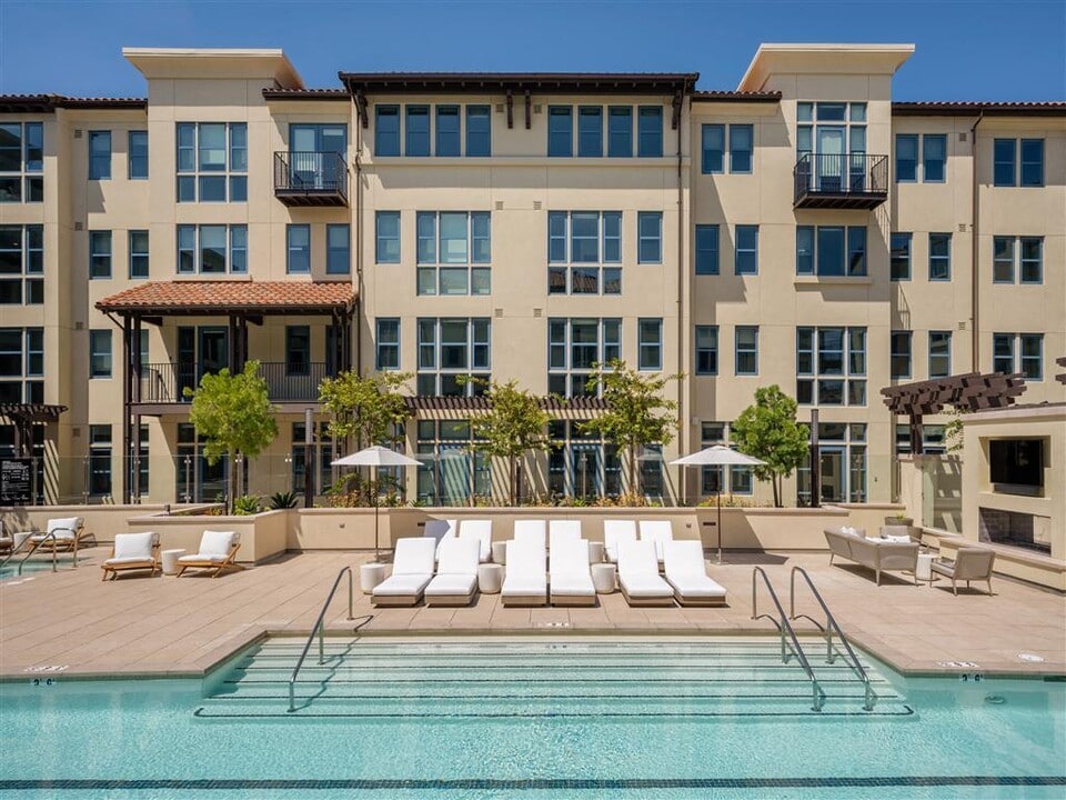 Springline in Menlo Park, CA - Foto de edificio