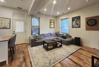1716 N North Park Avenue in Chicago, IL - Building Photo - Building Photo