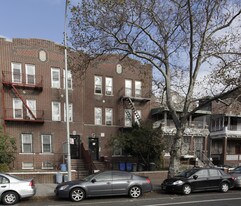135 Rockaway Pky in Brooklyn, NY - Building Photo