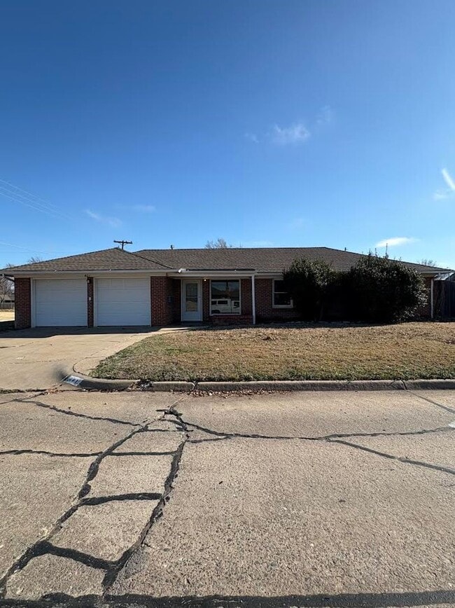 property at 401 S Hoover St