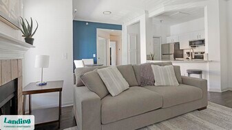 19275 Stone Oak Pkwy in San Antonio, TX - Building Photo