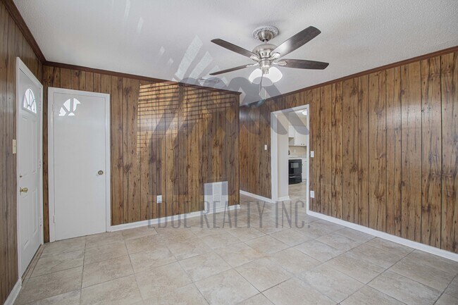 7116 Skidaway Rd in Savannah, GA - Building Photo - Building Photo