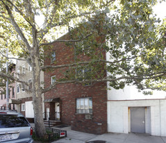 14 Skillman Ave in Brooklyn, NY - Building Photo