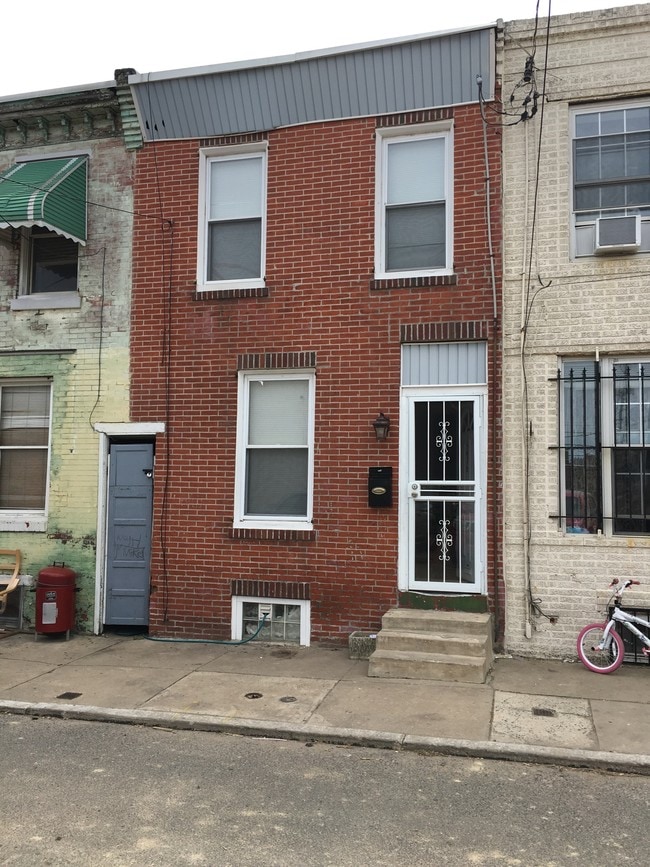 property at 1236 Peters St