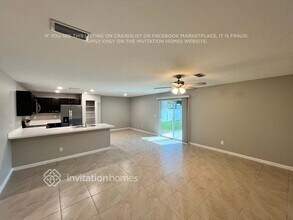 682 NW Floresta Dr in Port St. Lucie, FL - Building Photo - Building Photo