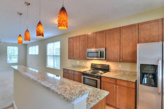 Grandview Village Apartments in Grandview Heights, OH - Building Photo - Building Photo