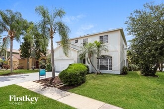 1227 Alpine Lake Dr in Brandon, FL - Building Photo - Building Photo