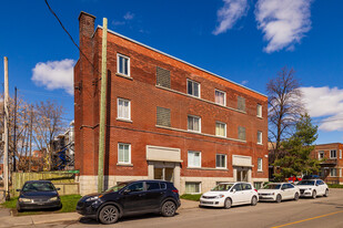 2141-2145 Holt St in Montréal, QC - Building Photo