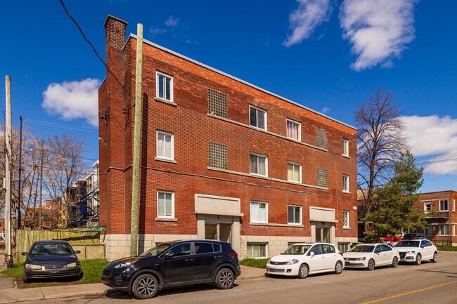 2141-2145 Holt St