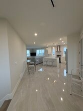 3388 Ross Rd in Abbotsford, BC - Building Photo - Building Photo