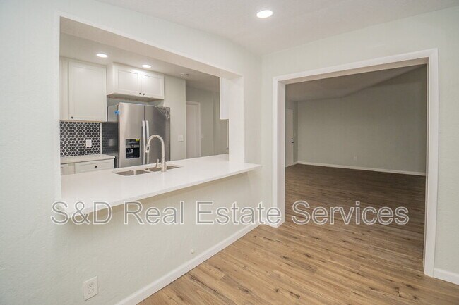 304 La Serena St in Winter Haven, FL - Building Photo - Building Photo