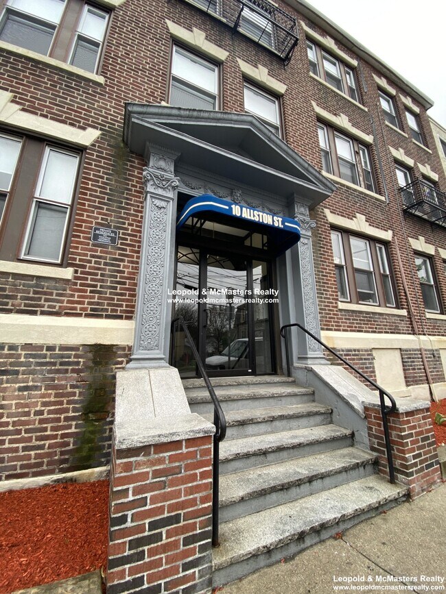 13 Allston St, Unit 4