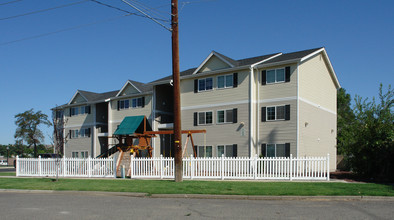 East Ridge Apartments in Yakima, WA - Building Photo - Building Photo