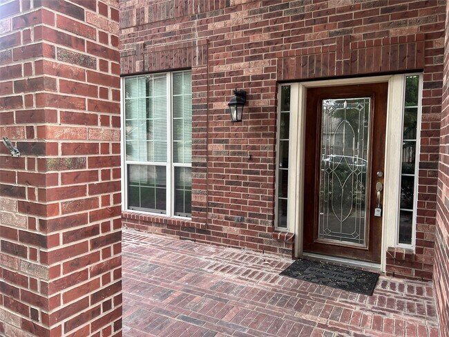 16907 Coronado Springs Dr in Spring, TX - Building Photo - Building Photo