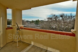 7052 Dublin Meadows St in Dublin, CA - Building Photo - Building Photo