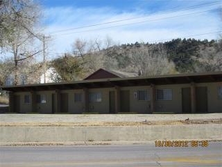 306 Jensen Highway in Hot Springs, SD - Building Photo