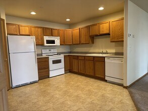 111 N Shore Dr in Belgrade, MT - Building Photo - Building Photo