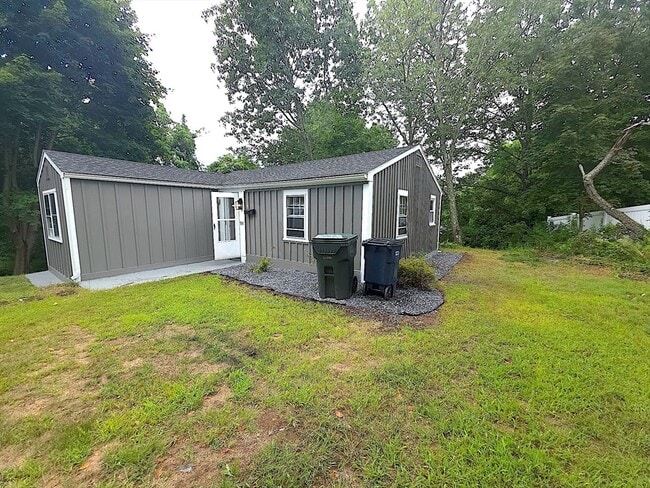 991 Main St in Holden, MA - Building Photo - Building Photo