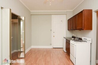 3824 N Fremont St, Unit A07C in Chicago, IL - Building Photo - Building Photo