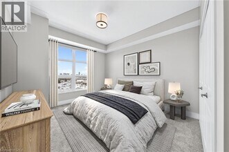 144 Park St in Waterloo, ON - Building Photo - Building Photo