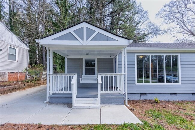 property at 1268 Kenilworth Dr SW