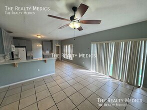 2262 Pecos Ct in Kissimmee, FL - Building Photo - Building Photo
