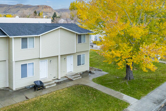 Cumorah Townhomes in Green River, WY - Foto de edificio - Building Photo