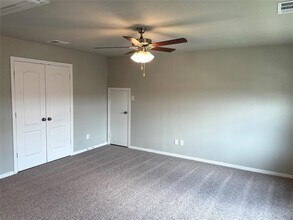 25550 Northpark Spruce Dr in Porter, TX - Building Photo - Building Photo