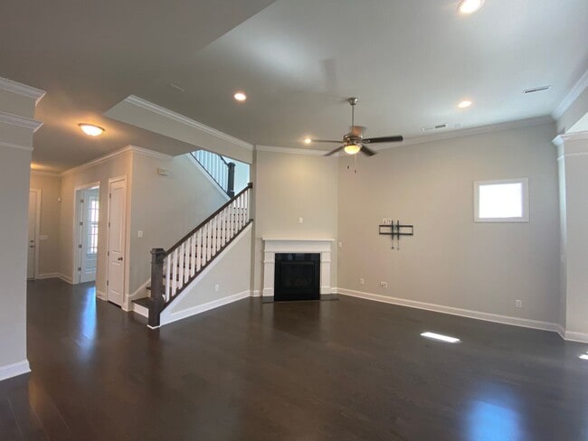 4917 Providence Country Club Dr in Charlotte, NC - Foto de edificio - Building Photo