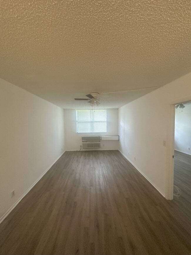 property at 2501 Riverside Dr