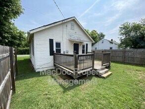 318 3rd St in Fredericksburg, VA - Foto de edificio - Building Photo
