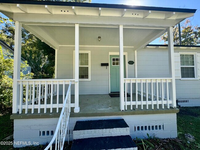 4820 Headley Terrace in Jacksonville, FL - Building Photo - Building Photo