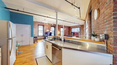 20 Austin St, Unit #A1 in Boston, MA - Building Photo - Building Photo