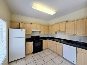 7743 Plantation Cir in Bradenton, FL - Building Photo - Building Photo