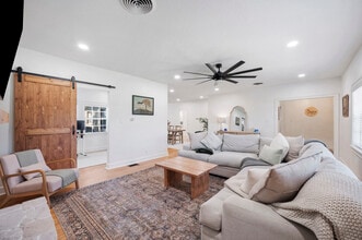 916 Woodward St in Lakeland, FL - Building Photo - Building Photo
