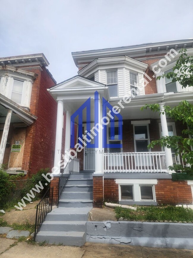 property at 1611 Moreland Ave