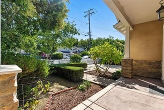 313 N Eldorado St in San Mateo, CA - Building Photo - Building Photo