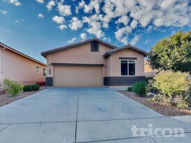 11628 Thistledown Rd SE in Albuquerque, NM - Building Photo