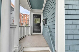 26 S Angell St in Providence, RI - Building Photo - Building Photo