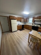 1053 W 10th St, Unit 1053 in Jasper, IN - Building Photo - Building Photo
