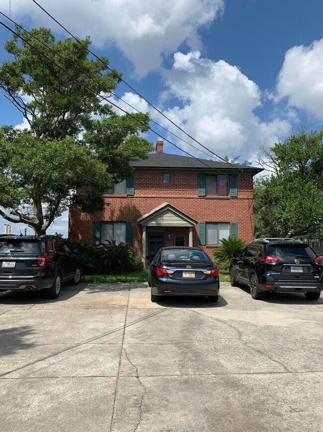 1436 Le Baron Ave in Jacksonville, FL - Building Photo - Building Photo