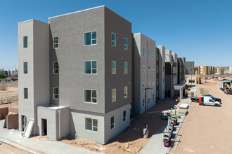 Casa de Encantada Senior Apartments in Rio Rancho, NM - Building Photo - Building Photo