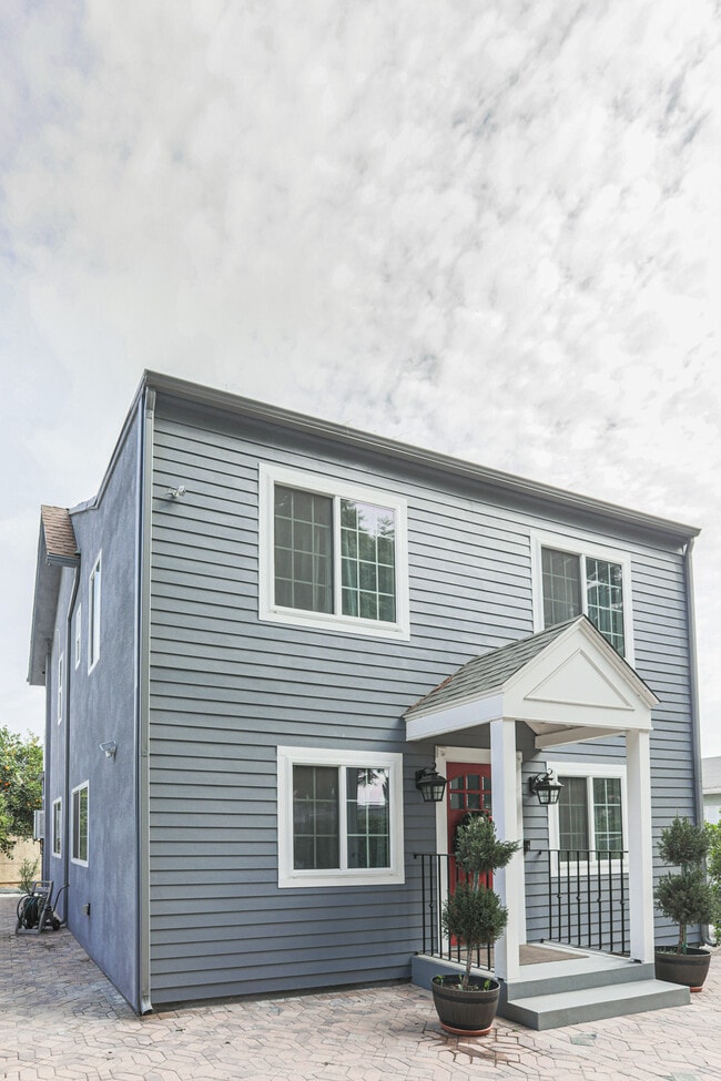 4155 Edenhurst Ave in Los Angeles, CA - Building Photo - Building Photo