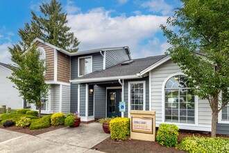 Cobble Court in Pacific, WA - Building Photo - Building Photo