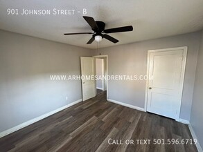 901 Johnson St in Little Rock, AR - Building Photo - Building Photo