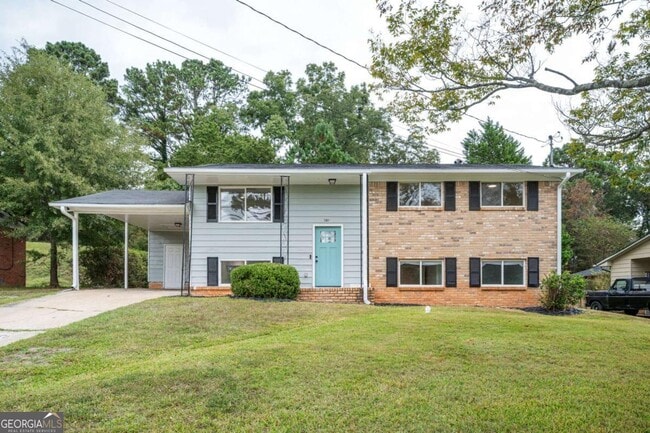 3801 Hogan Rd SW in Atlanta, GA - Building Photo - Building Photo