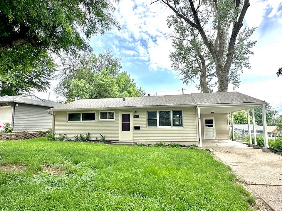 4635 Hascall St in Omaha, NE - Building Photo