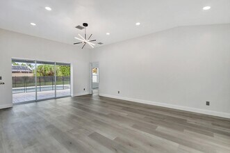 457 SW Todd Ave in Port St. Lucie, FL - Building Photo - Building Photo