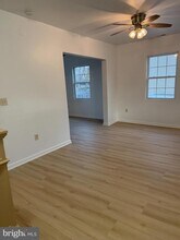 9 Hartford Rd in Mount Laurel, NJ - Building Photo - Building Photo